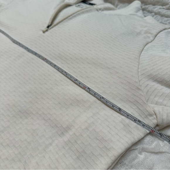 Nike Dri-Fit Sphere Element Half Zip Running Pullover Cream Small - Picture 4 of 13